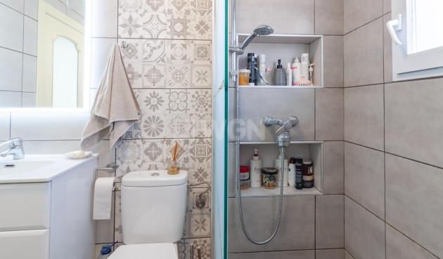 Odsprzedaż - Villa - Orihuela Costa - Los Almendros-la Florida