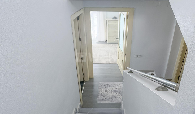 Odsprzedaż - Villa - Orihuela Costa - Los Almendros-la Florida