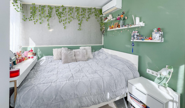 Odsprzedaż - Villa - Orihuela Costa - Los Almendros-la Florida