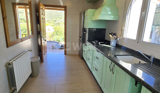 Odsprzedaż - Villa - Alcaucín - Inland