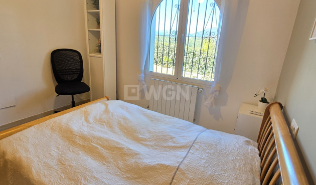 Odsprzedaż - Villa - Alcaucín - Inland