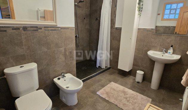 Odsprzedaż - Villa - Alcaucín - Inland