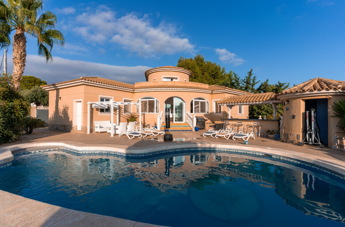 Odsprzedaż - Villa - Busot - Costa Blanca