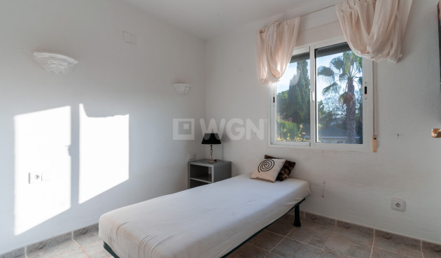 Odsprzedaż - Villa - Busot - Costa Blanca