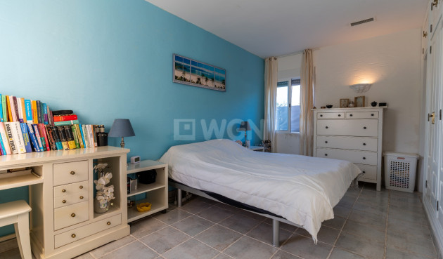 Odsprzedaż - Villa - Busot - Costa Blanca