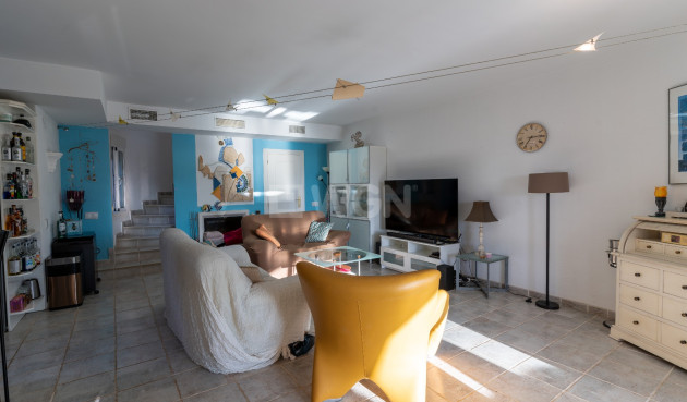 Odsprzedaż - Villa - Busot - Costa Blanca