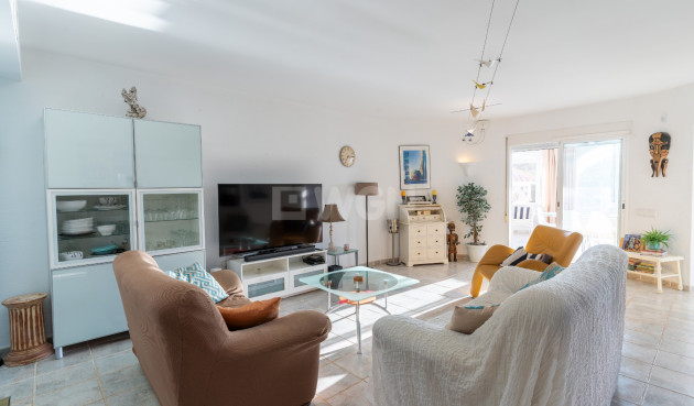 Odsprzedaż - Villa - Busot - Costa Blanca