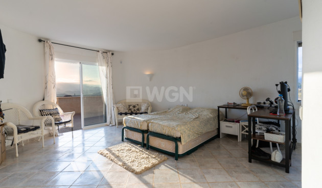 Odsprzedaż - Villa - Busot - Costa Blanca