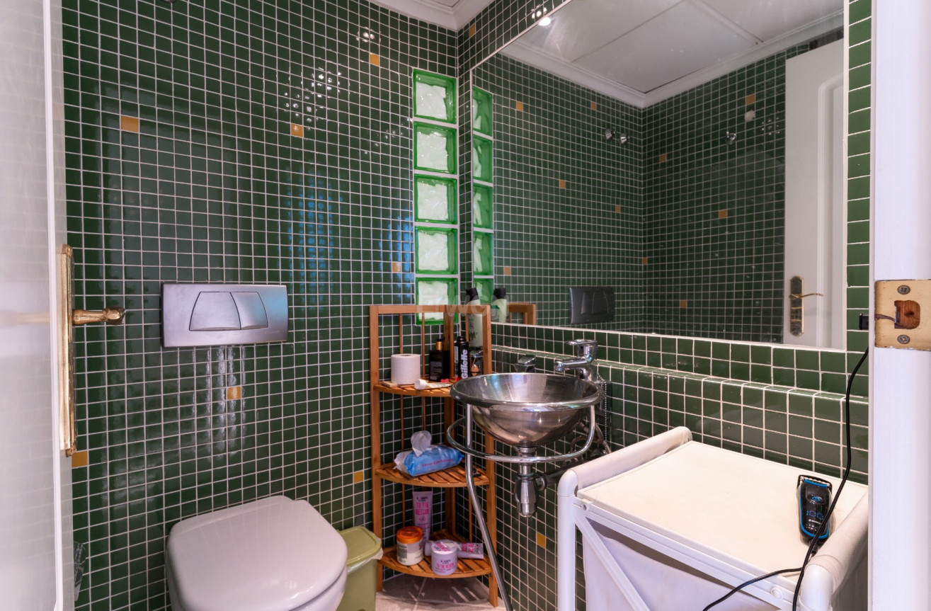 Odsprzedaż - Villa - Busot - Costa Blanca