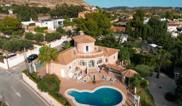 Odsprzedaż - Villa - Busot - Costa Blanca