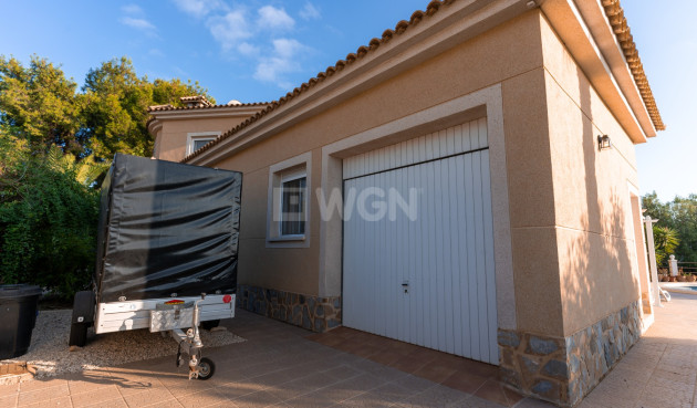 Odsprzedaż - Villa - Busot - Costa Blanca