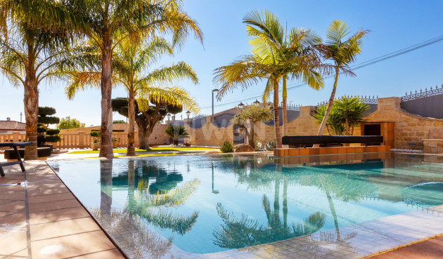 Odsprzedaż - Villa - San Vicente del Raspeig - Inland