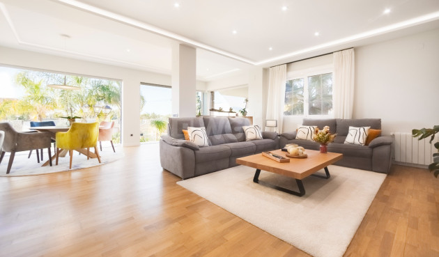 Odsprzedaż - Villa - San Vicente del Raspeig - Inland