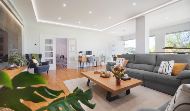 Odsprzedaż - Villa - San Vicente del Raspeig - Inland