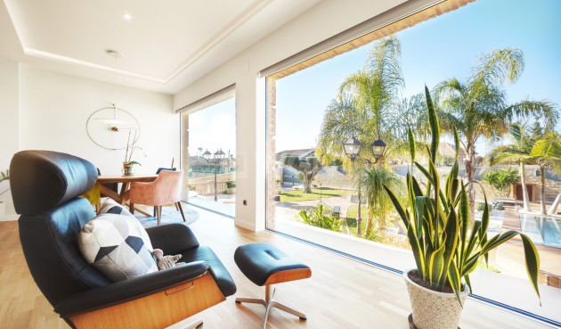 Odsprzedaż - Villa - San Vicente del Raspeig - Inland