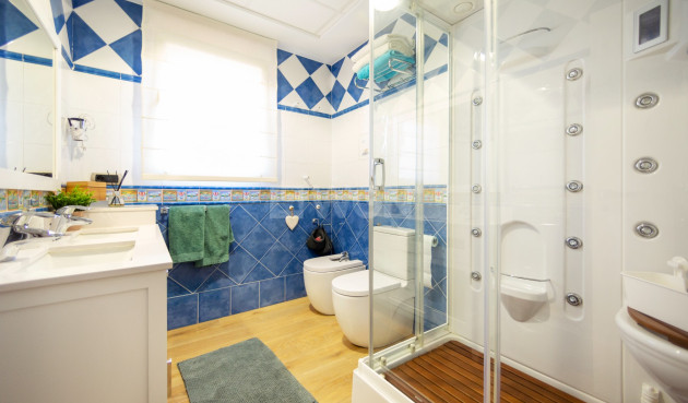 Odsprzedaż - Villa - San Vicente del Raspeig - Inland