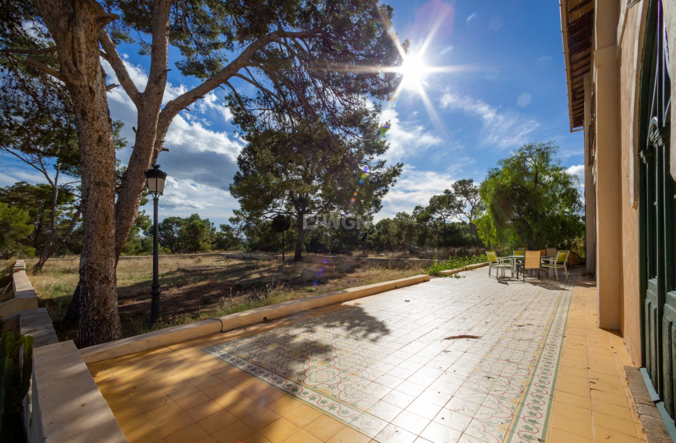 Odsprzedaż - Villa - Alicante - Costa Blanca