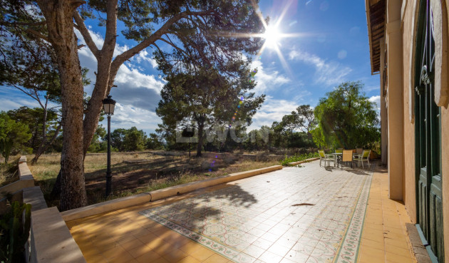 Odsprzedaż - Villa - Alicante - Costa Blanca