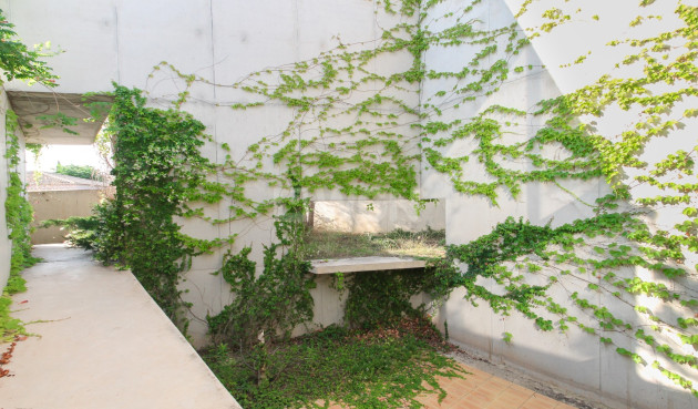 Odsprzedaż - Villa - San Vicente del Raspeig - Inland