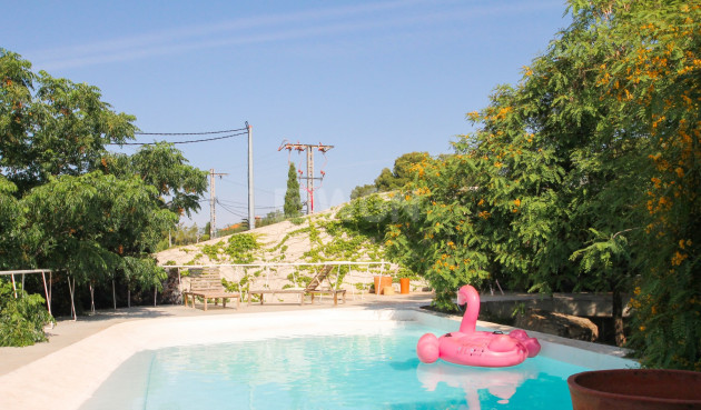 Odsprzedaż - Villa - San Vicente del Raspeig - Inland