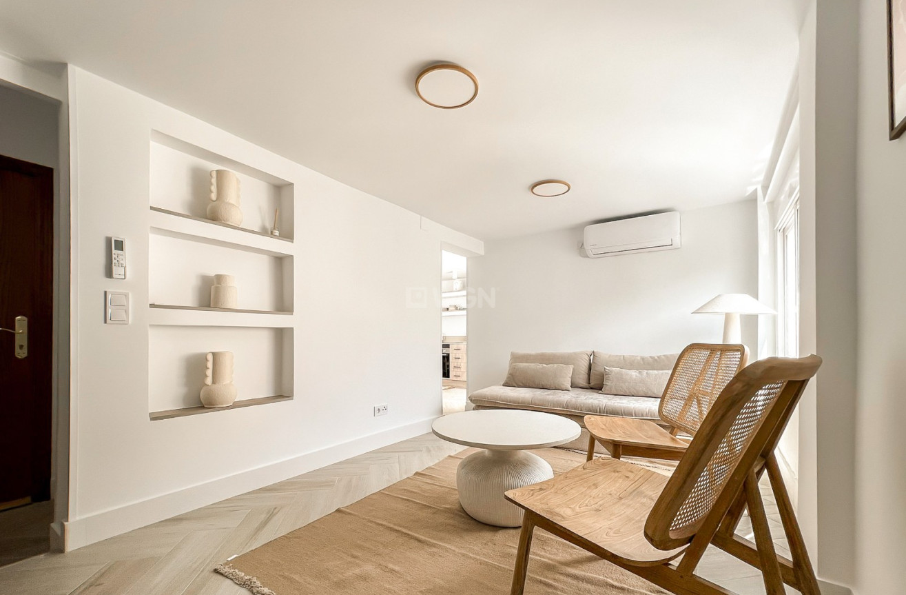 Odsprzedaż - Mieszkanie w bloku - Alicante - Costa Blanca