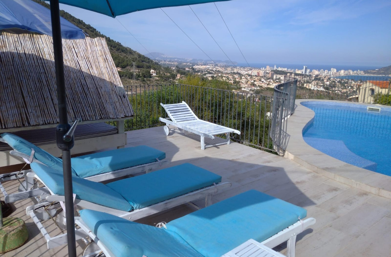 Odsprzedaż - Villa - Calpe - Costa Blanca