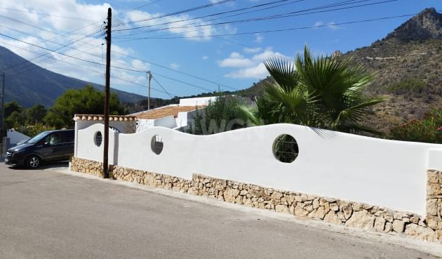 Odsprzedaż - Villa - Calpe - Costa Blanca