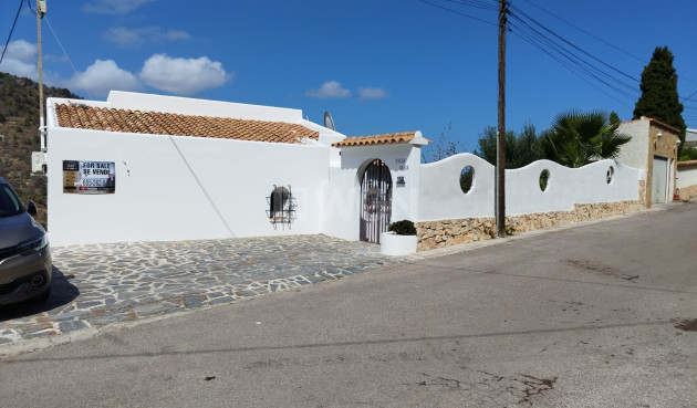 Odsprzedaż - Villa - Calpe - Costa Blanca