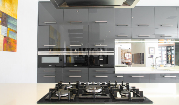 Odsprzedaż - Villa - Torrevieja - Costa Blanca