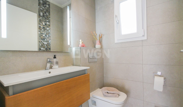 Odsprzedaż - Villa - Torrevieja - Costa Blanca