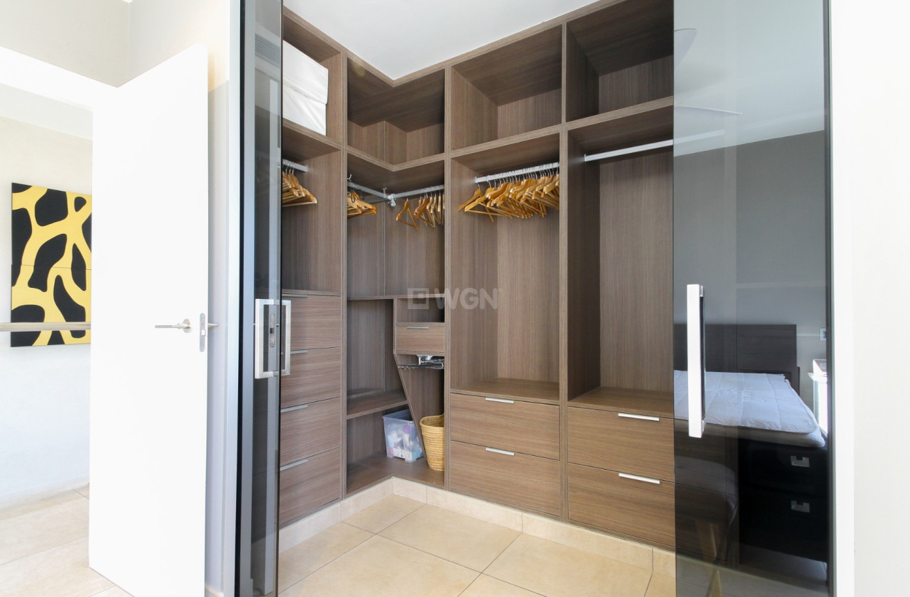 Odsprzedaż - Villa - Torrevieja - Costa Blanca