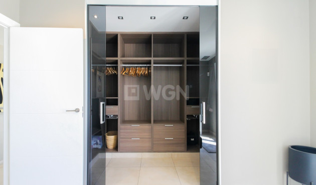 Odsprzedaż - Villa - Torrevieja - Costa Blanca