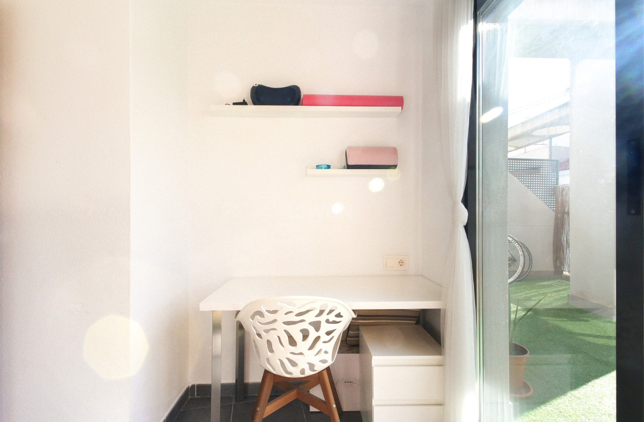 Odsprzedaż - Daszek - Alicante - Costa Blanca