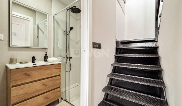 Odsprzedaż - Mieszkanie w bloku - Alicante - Costa Blanca