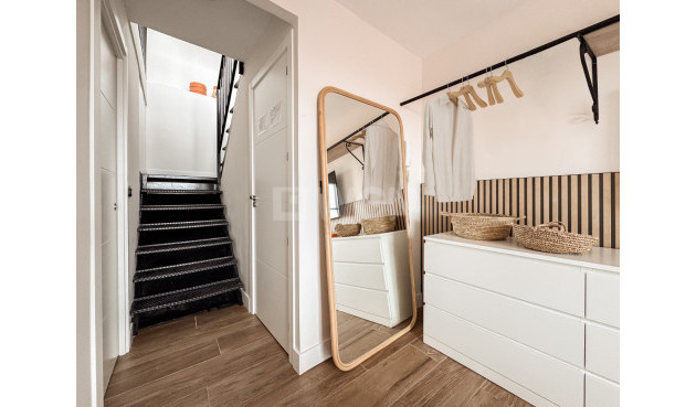 Odsprzedaż - Mieszkanie w bloku - Alicante - Costa Blanca