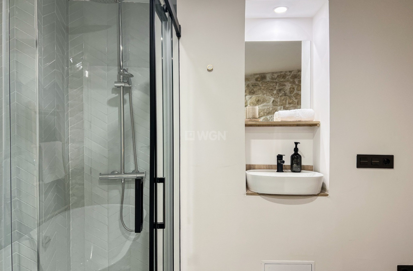 Odsprzedaż - Mieszkanie w bloku - Alicante - Costa Blanca