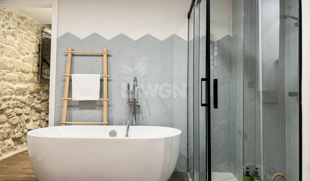 Odsprzedaż - Mieszkanie w bloku - Alicante - Costa Blanca