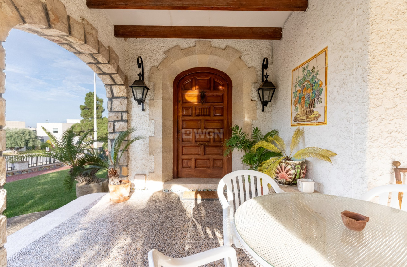 Odsprzedaż - Villa - Alicante - Costa Blanca