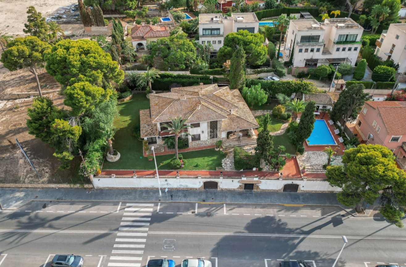 Odsprzedaż - Villa - Alicante - Costa Blanca