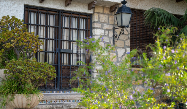 Odsprzedaż - Villa - Alicante - Costa Blanca