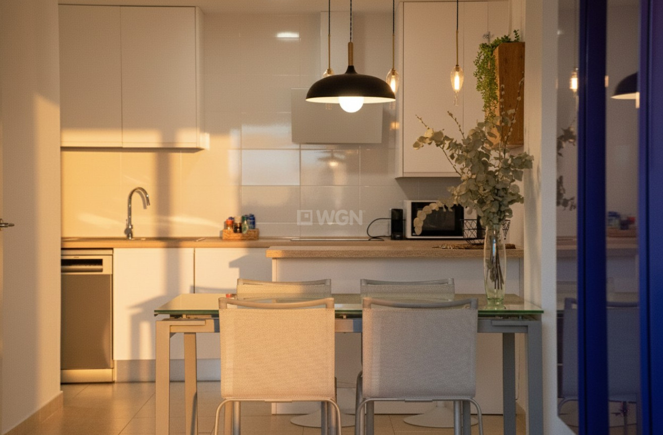 Odsprzedaż - Mieszkanie w bloku - El Campello - Costa Blanca