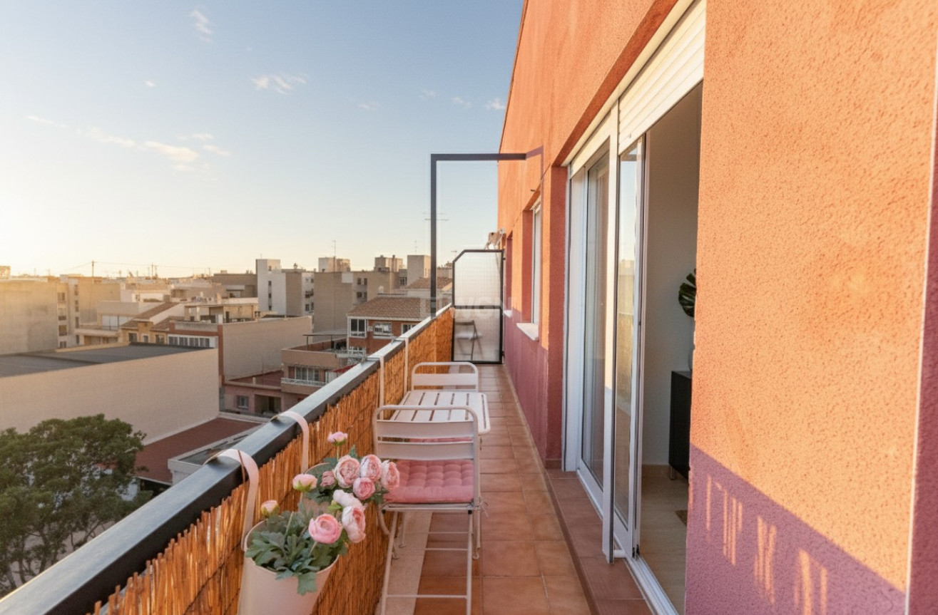 Odsprzedaż - Mieszkanie w bloku - El Campello - Costa Blanca