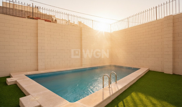 Odsprzedaż - Mieszkanie w bloku - El Campello - Costa Blanca