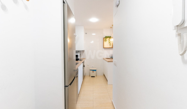 Odsprzedaż - Mieszkanie w bloku - El Campello - Costa Blanca