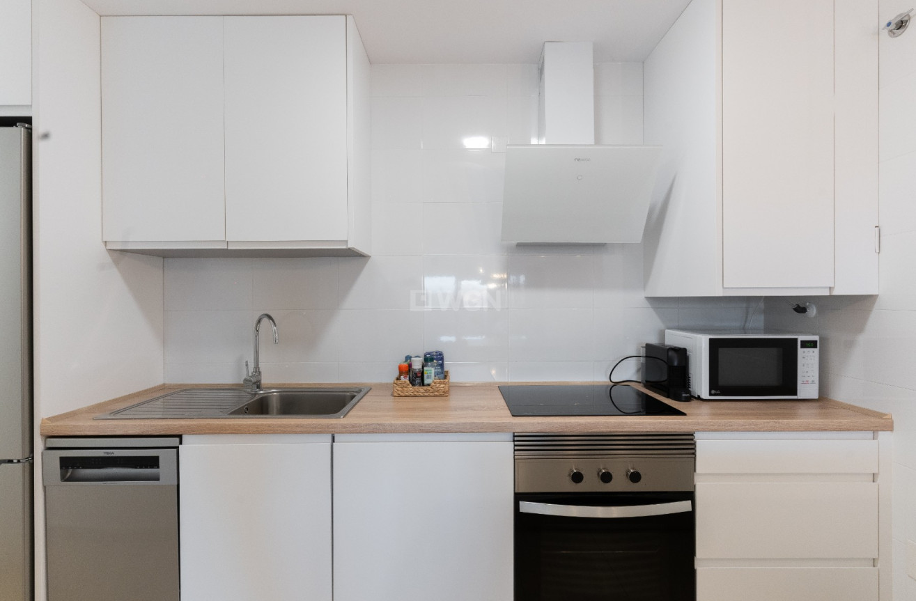 Odsprzedaż - Mieszkanie w bloku - El Campello - Costa Blanca