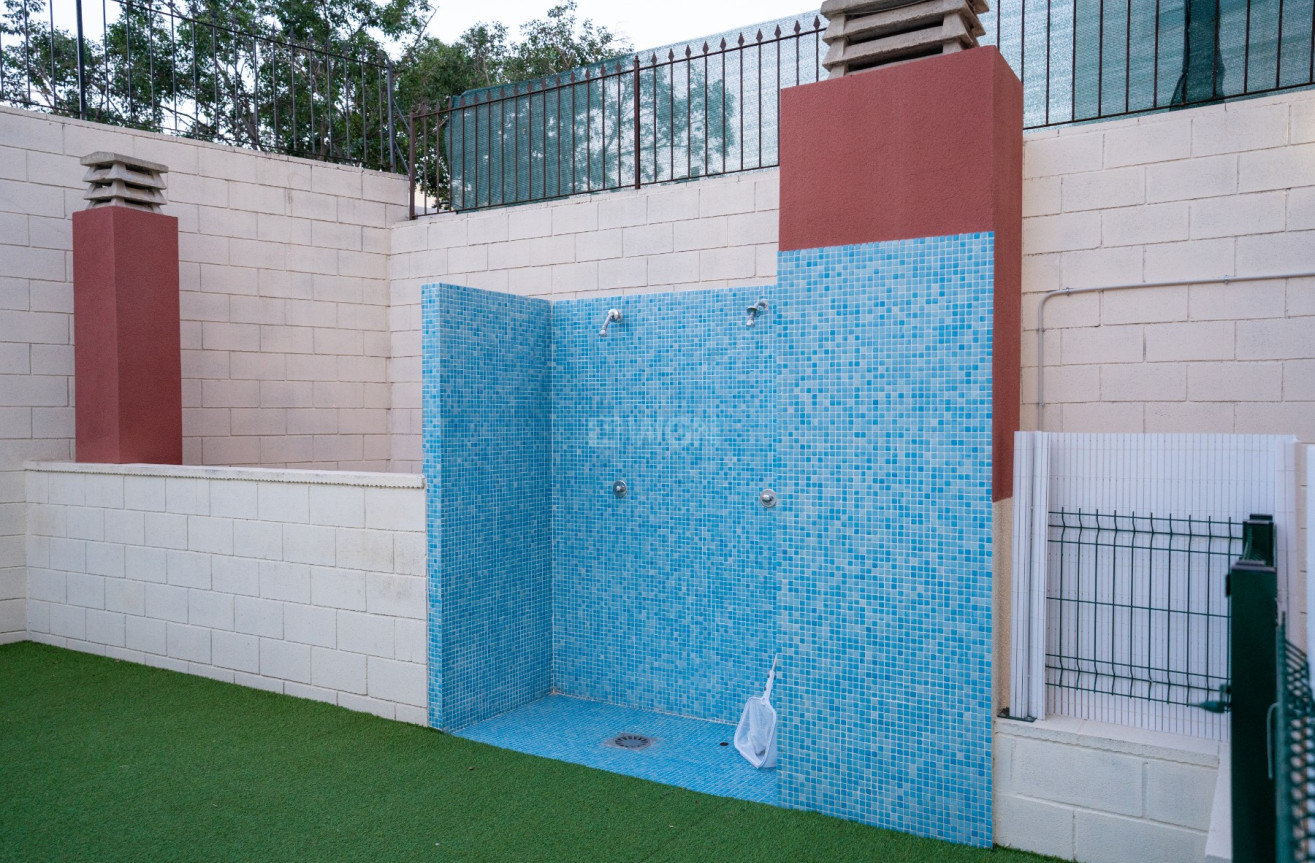 Odsprzedaż - Mieszkanie w bloku - El Campello - Costa Blanca