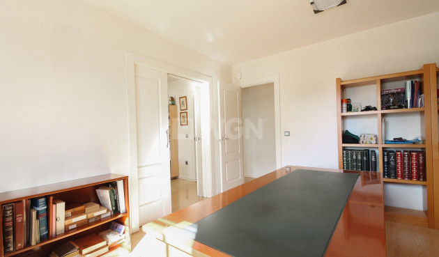 Odsprzedaż - Villa - San Vicente del Raspeig - Inland