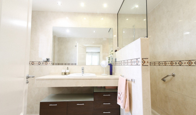 Odsprzedaż - Villa - San Vicente del Raspeig - Inland