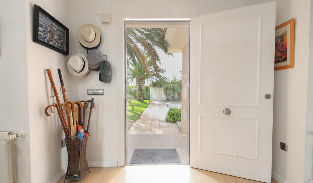 Odsprzedaż - Villa - San Vicente del Raspeig - Inland