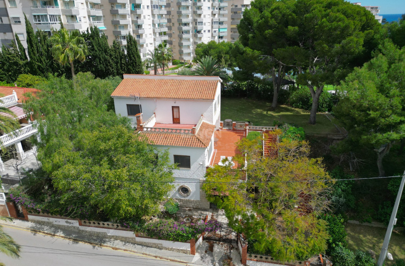 Odsprzedaż - Villa - El Campello - Costa Blanca